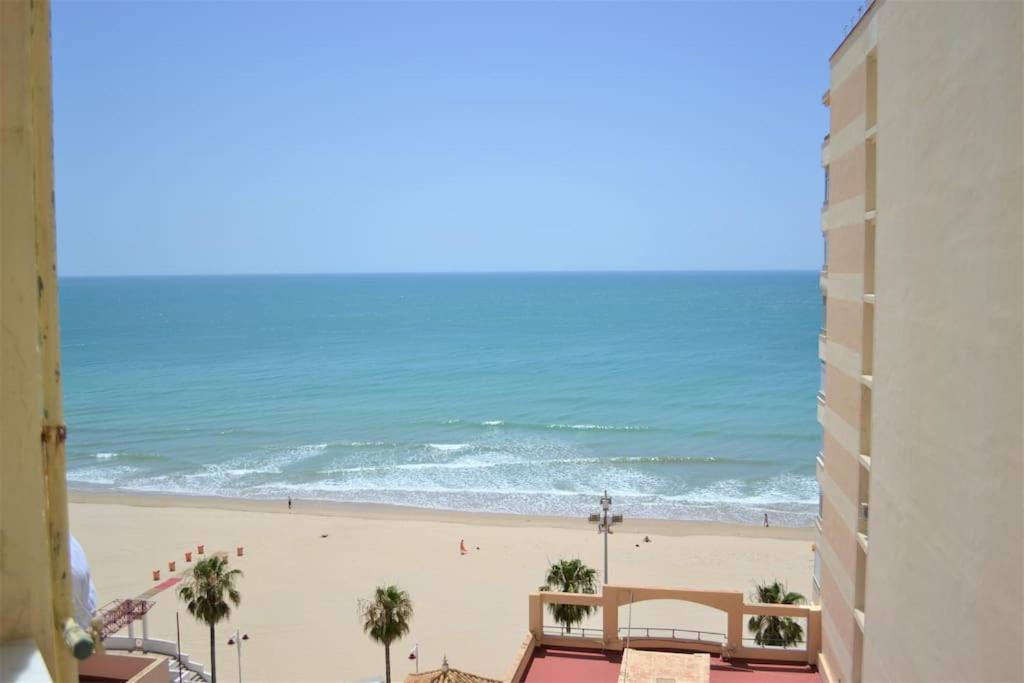Hidden Gem Playa Helios Con Ascensor & Parking Apartment Cadiz Bagian luar foto
