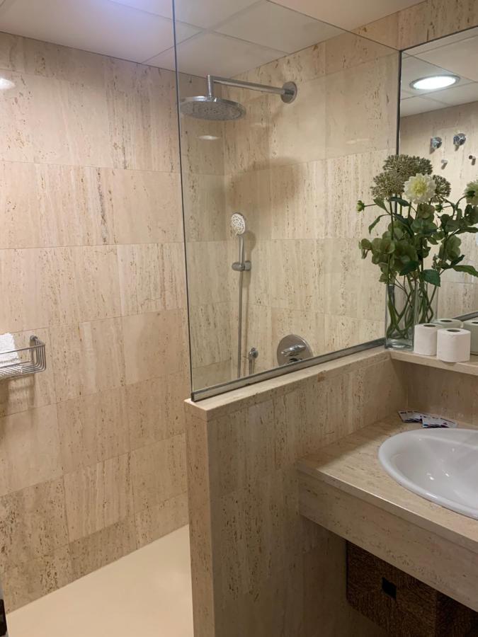 Hidden Gem Playa Helios Con Ascensor & Parking Apartment Cadiz Bagian luar foto