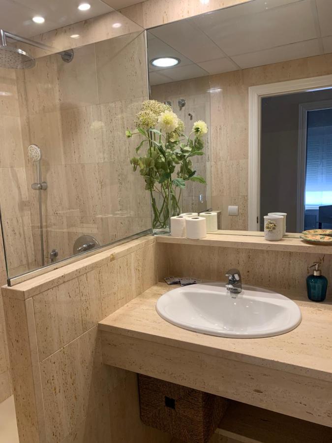 Hidden Gem Playa Helios Con Ascensor & Parking Apartment Cadiz Bagian luar foto